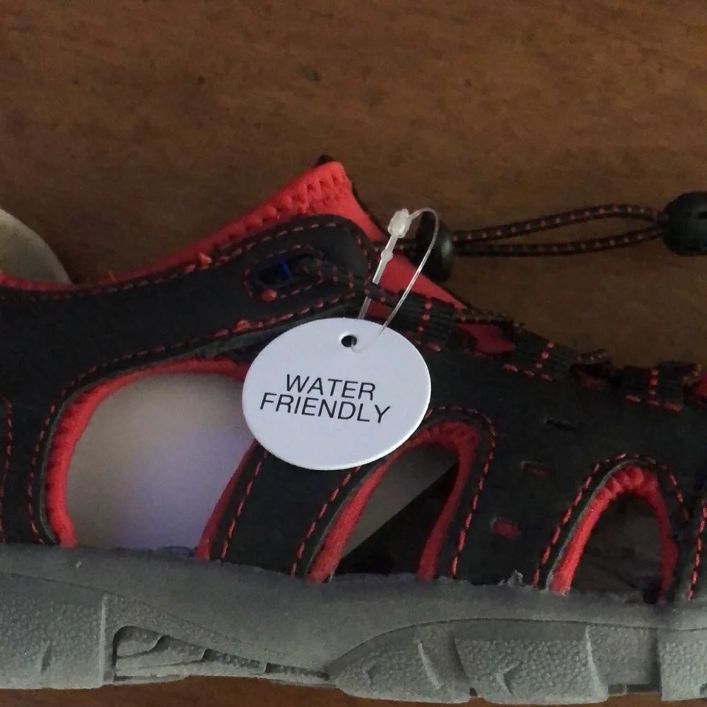 Closed toe red and black water friendly shoes sandals gender neutral